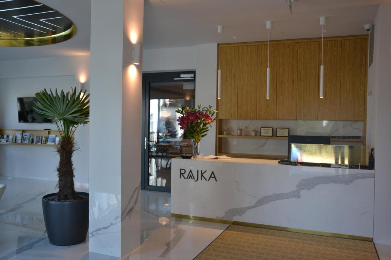Hotel Rajka Valasske Mezirici Exterior photo